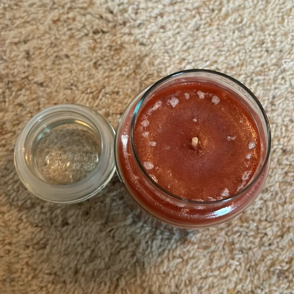 Yankee Candle Cinnamon Toast - Picture 3 of 5